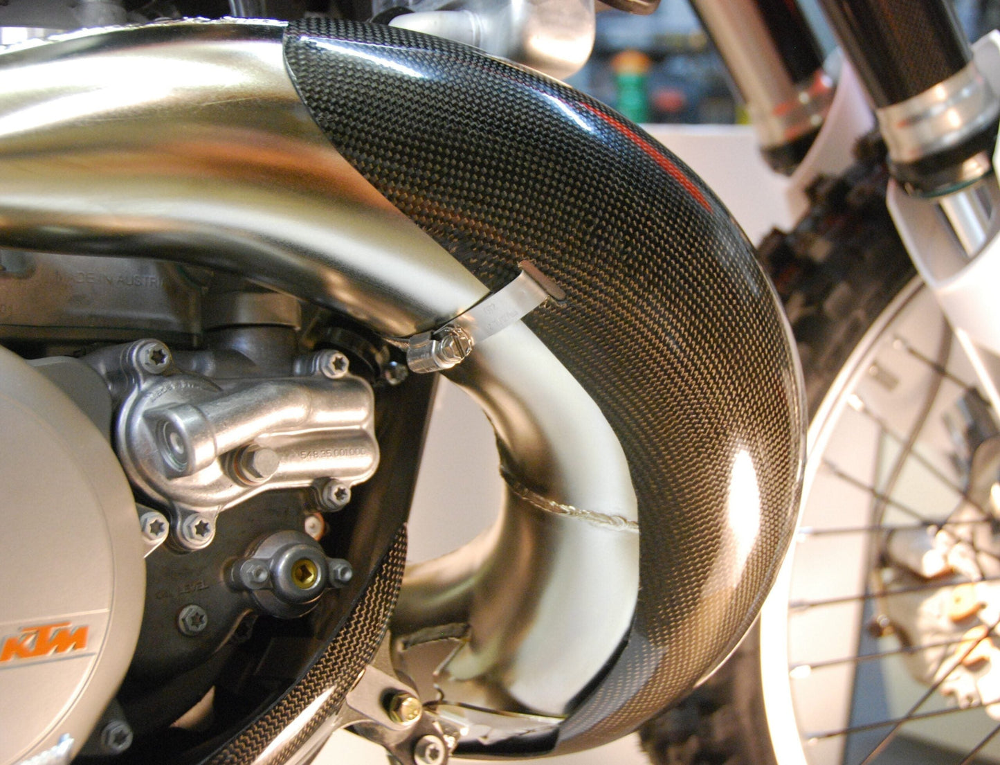 Carbon Fiber Pipe Guard | FMF Fatty | MPG25019C | E Line