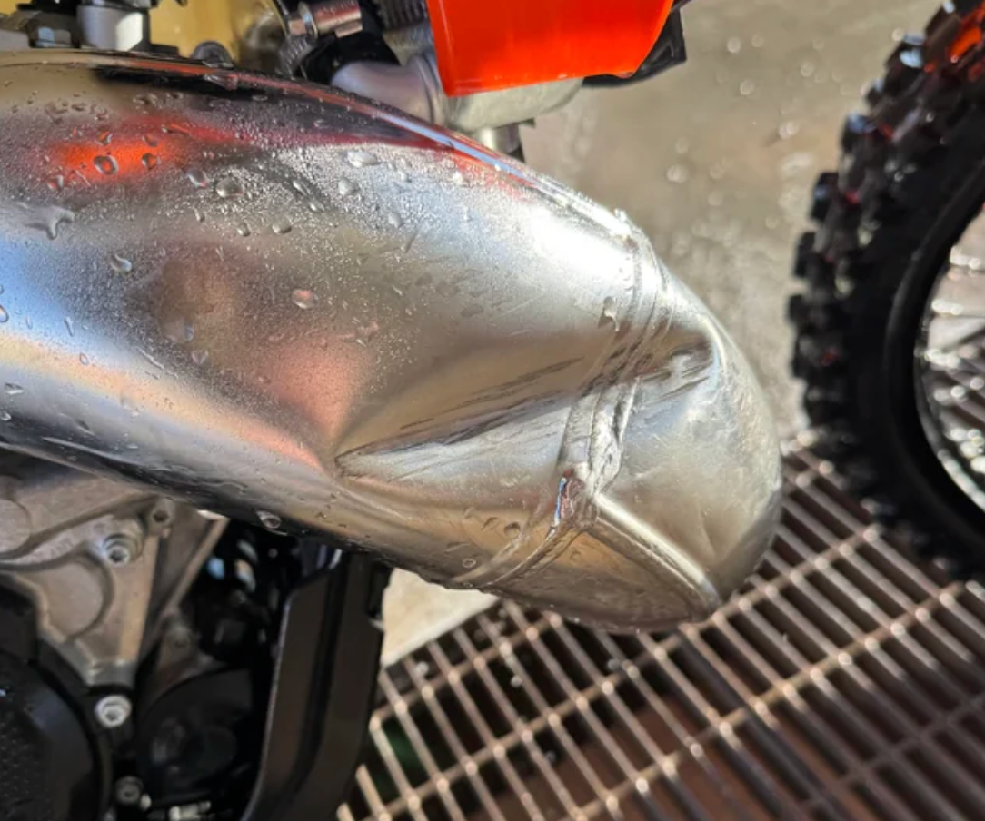 What Happens When You Ride a Dented Expansion Chamber?